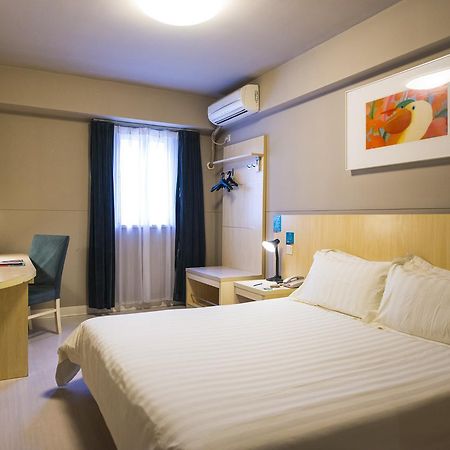 Jinjiang Inn Shenyang Zhongshan Square Medical University First Hospital Buitenkant foto